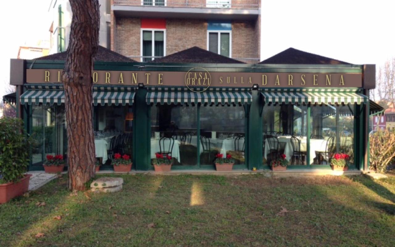 Hotel Augustus Фано Экстерьер фото
